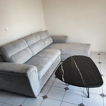 Watch Penthouse Center & Parking Apartment *